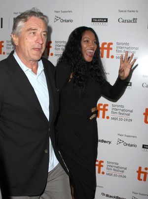 Robert De Niro and Grace Hightower Photo