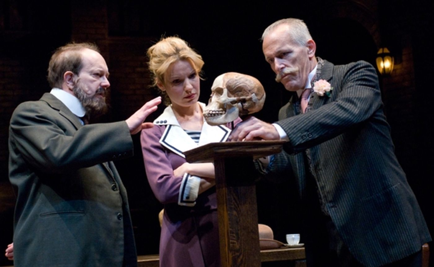 Photo Flash: Steppenwolf Theatre Presents FAKE Photo Flash: Steppenwolf Theatre Presents FAKE Image