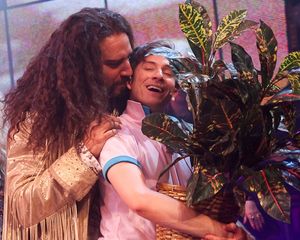 Adam Dannheisser gives Tom Lenk a little...pep...talk? Photo