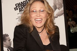 Faye Dunaway @ BroadwayWorld Faye Dunaway Photo