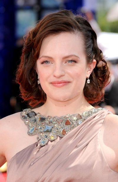 Elisabeth Moss Photo