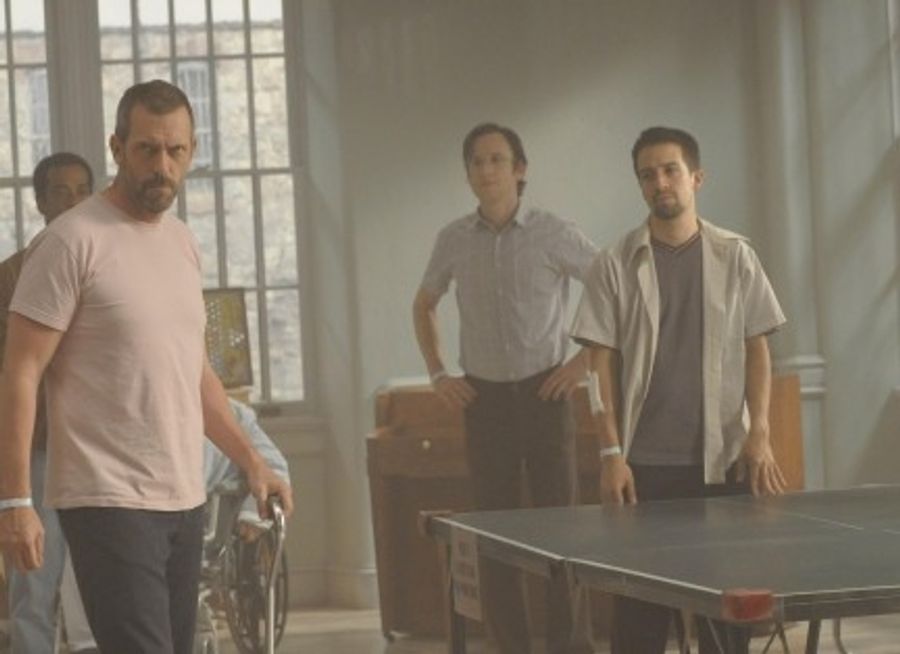 Photo Flash: Tony Winner Lin-Manuel Miranda On Fox's HOUSE Image