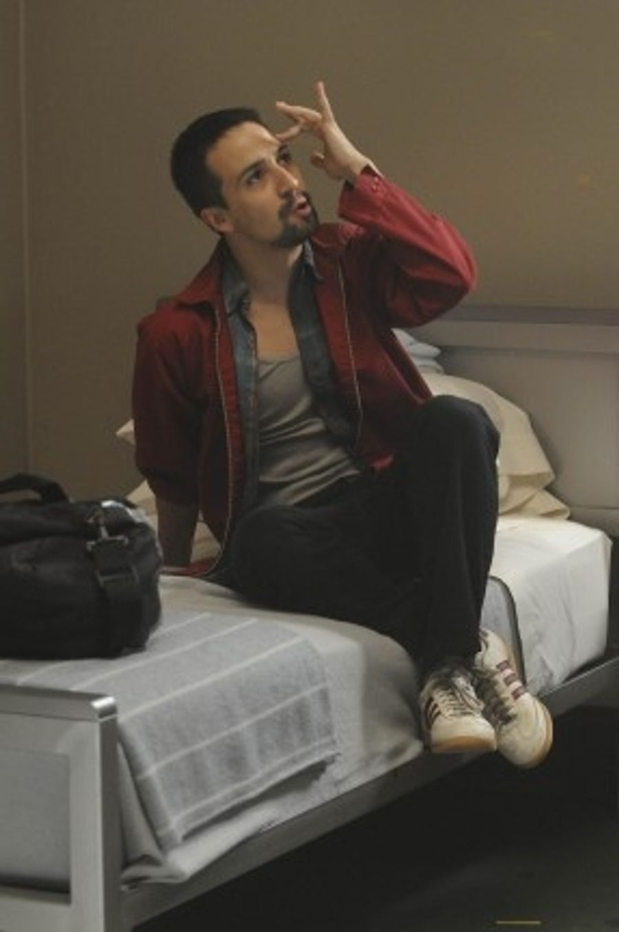 Photo Flash: Tony Winner Lin-Manuel Miranda On Fox's HOUSE Image