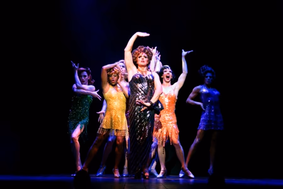 Photo Flash: John Barrowman and Simon Burke Star In Menier Chocolate Factory's LA CAGE AUX FOLLES Image