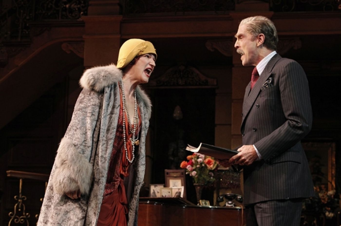 Photo Flash: THE ROYAL FAMILY Takes Over 10/8  Image