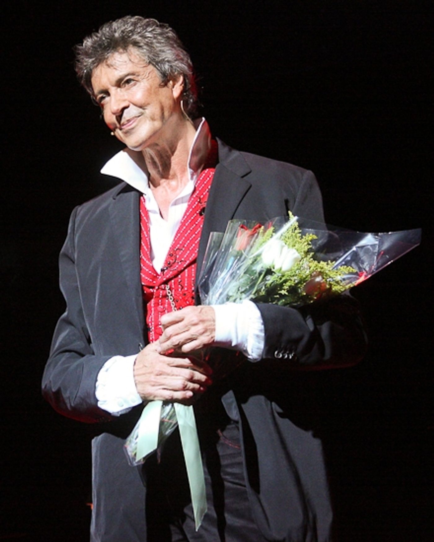 Photo Coverage: Tommy Tune Performs 'STEPS IN TIME' For Friends In Deed Benefit Gala  Image