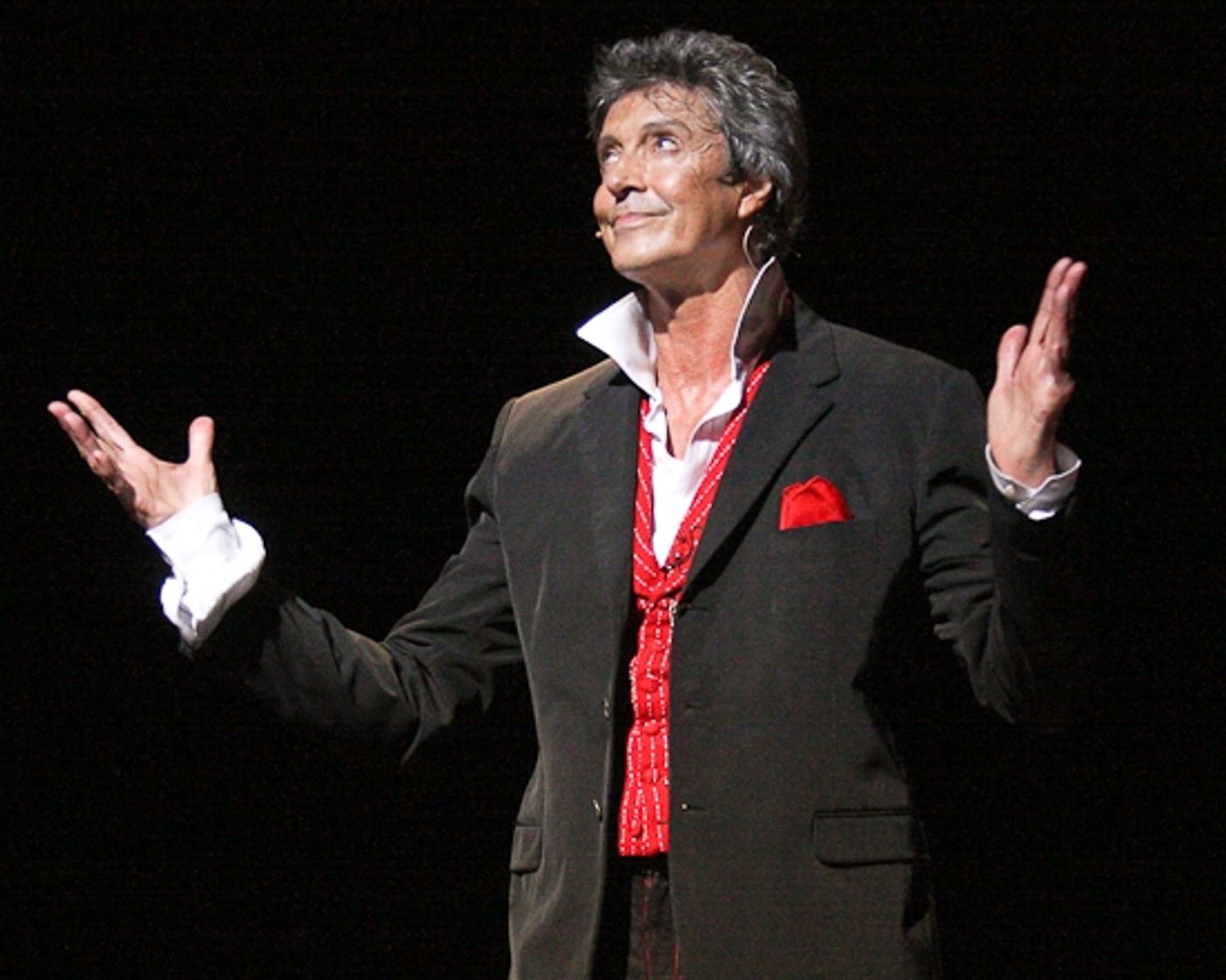 Photo Coverage: Tommy Tune Performs 'STEPS IN TIME' For Friends In Deed Benefit Gala  Image