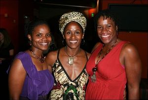 Kelly M. Jenrette, Bahni Turpin and Michael Hyatt @ BroadwayWorld Kelly M. Jenrette, Bahni Turpin and Michael Hyatt Photo