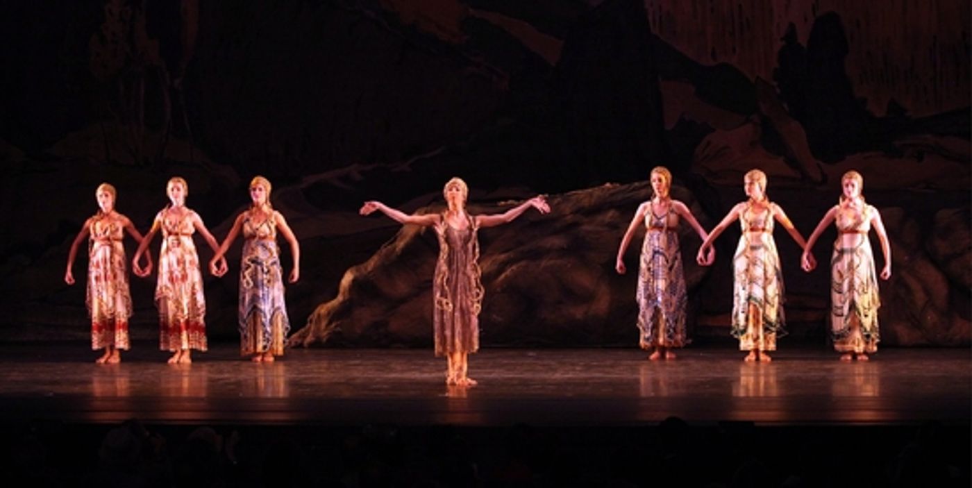 Photo Coverage: 'Fall For Dance Festival 2009' Photo Coverage: 'Fall For Dance Festival 2009' Image