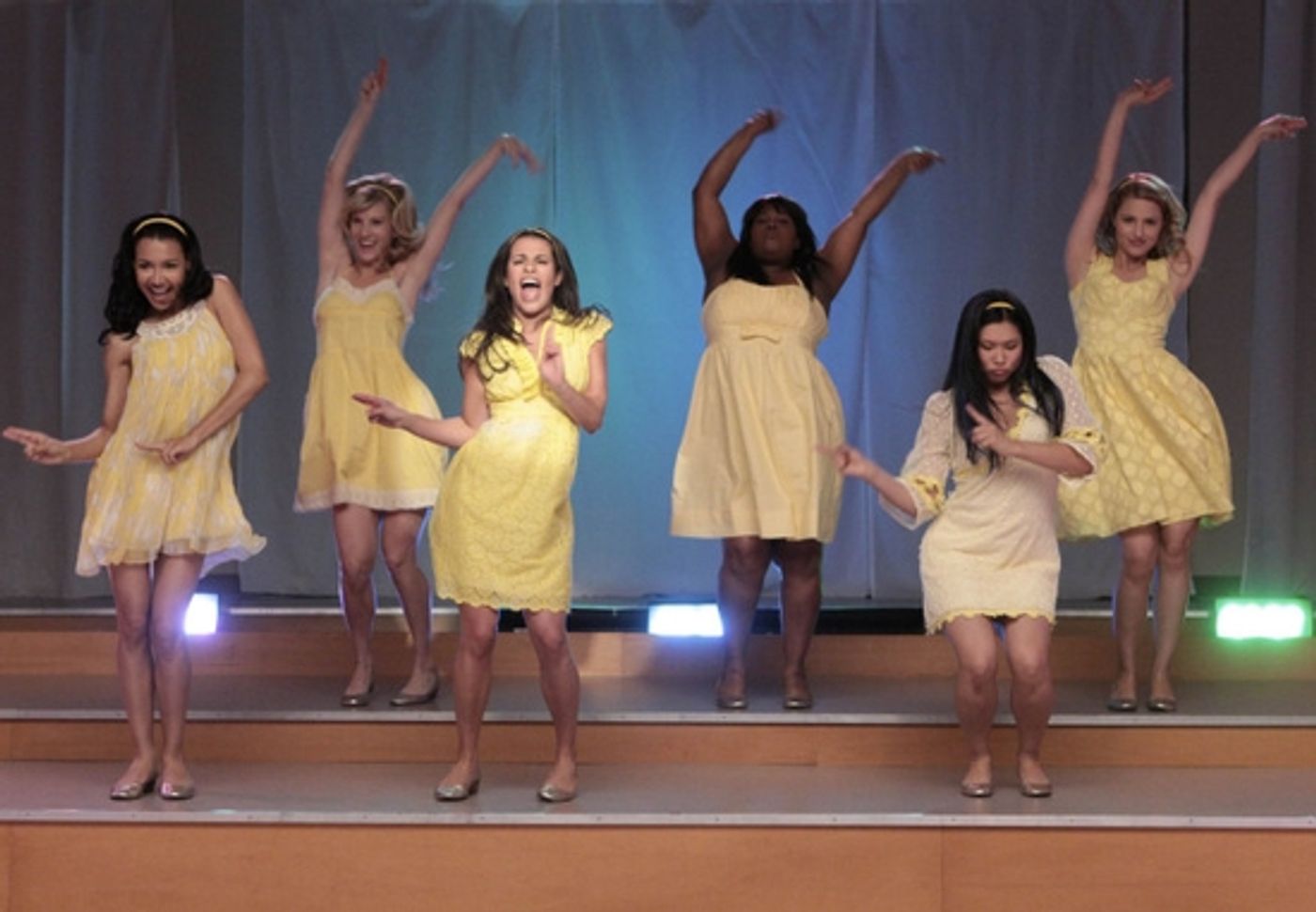 Photo Flash: GLEE - New Episode Sneak Peek 'Vitamin D'  Image