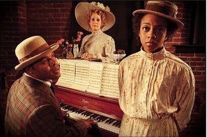 Susannah Mars, Gavin Gregory and Rachael Ferrera @ BroadwayWorld Susannah Mars, Gavin Gregory and Rachael Ferrera Photo