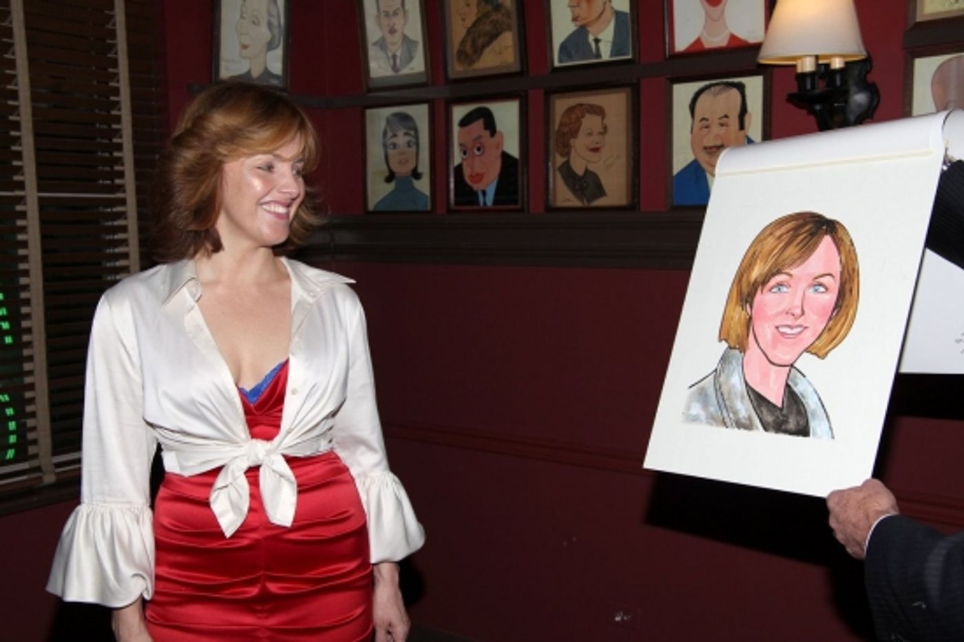 Photo Coverage: Tony Winner Alice Ripley's Caricature Unveiled At Sardi's  Image