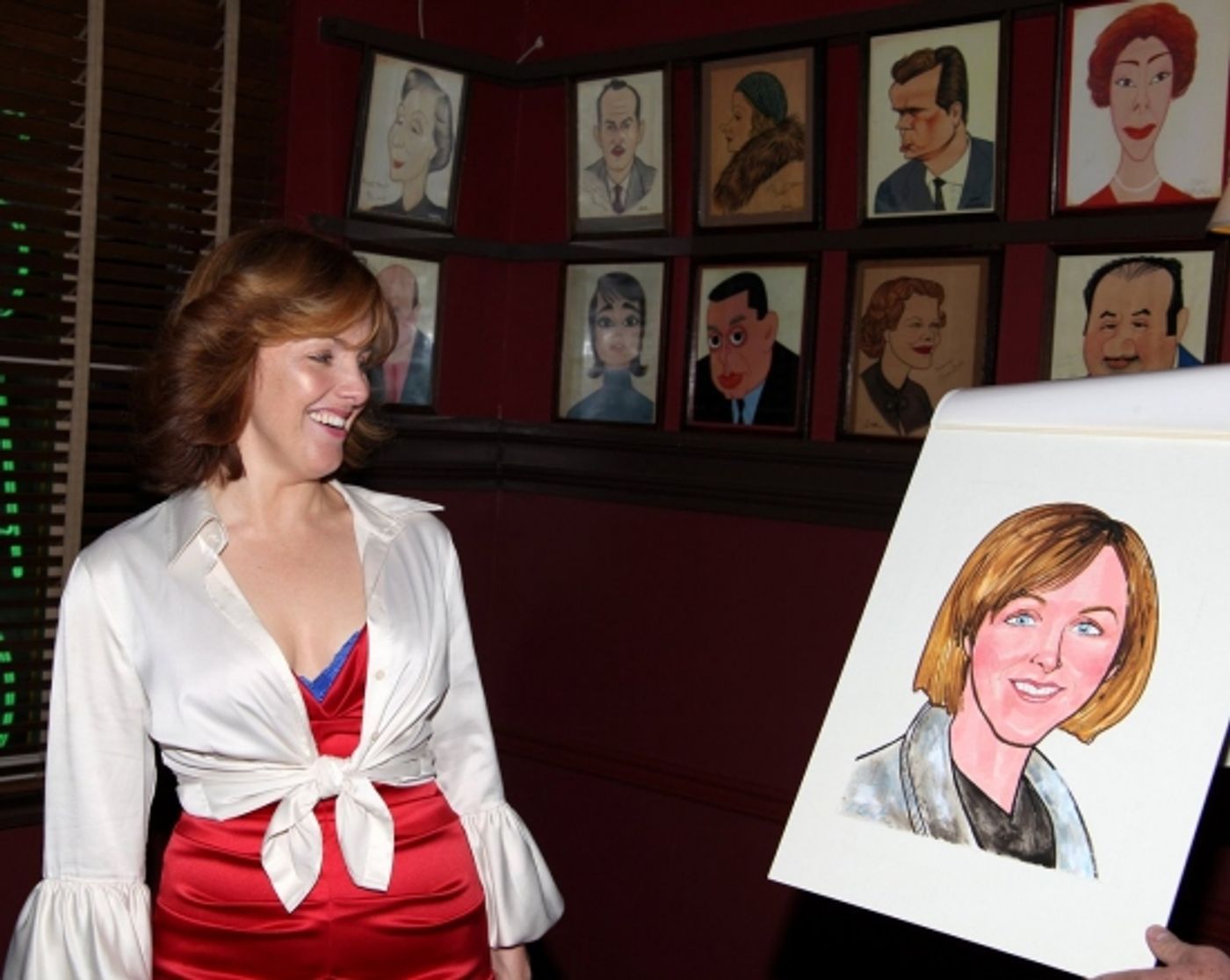 Photo Coverage: Tony Winner Alice Ripley's Caricature Unveiled At Sardi's  Image
