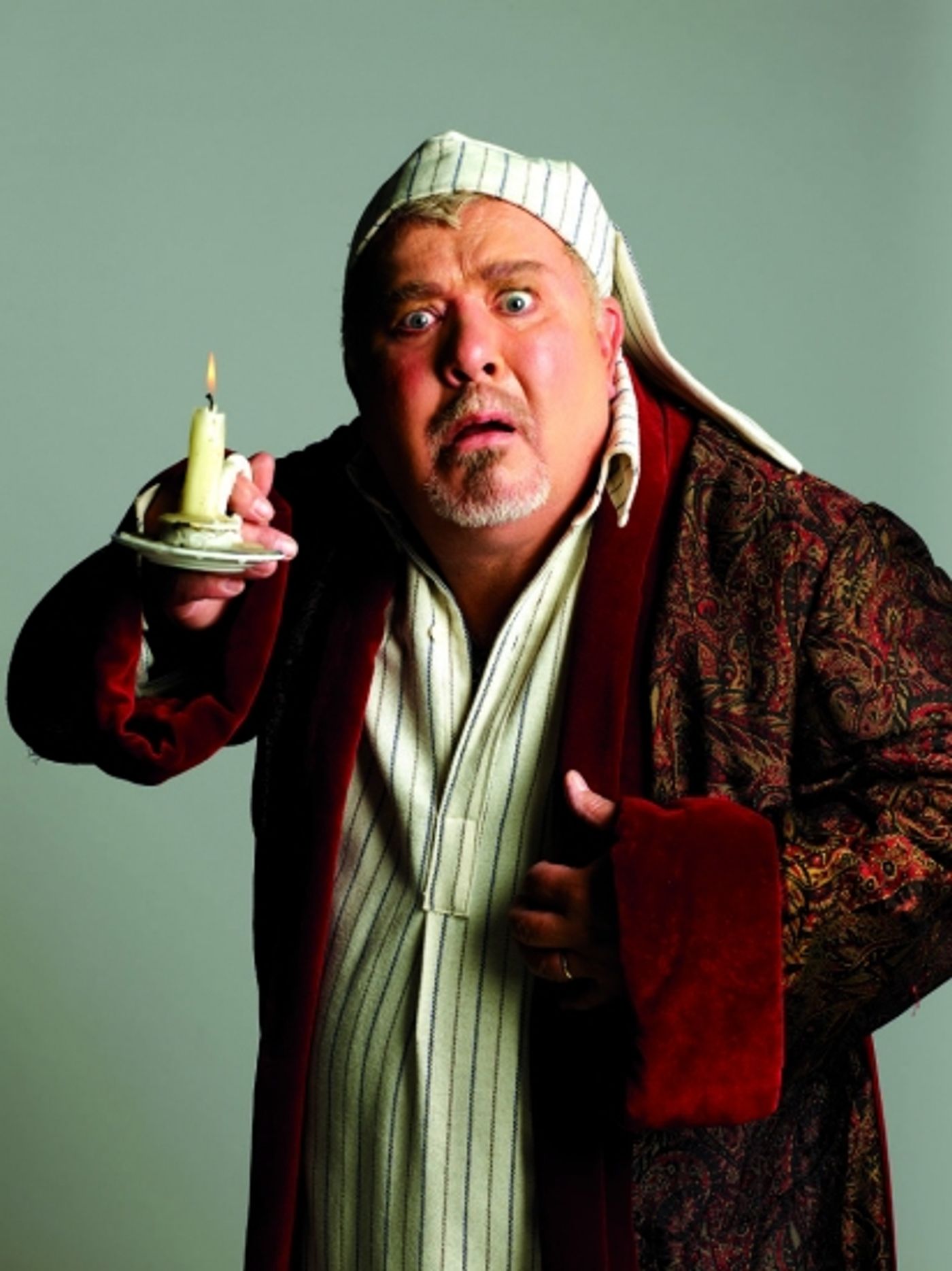 Photo Preview: Gareth Hale as Scrooge In A CHRISTMAS CAROL At The Arts Theatre Photo Preview: Gareth Hale as Scrooge In A CHRISTMAS CAROL At The Arts Theatre Image