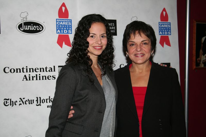 Photo Coverage: Broadway Flea Market 2009 - Press Room — photo 26 of 70