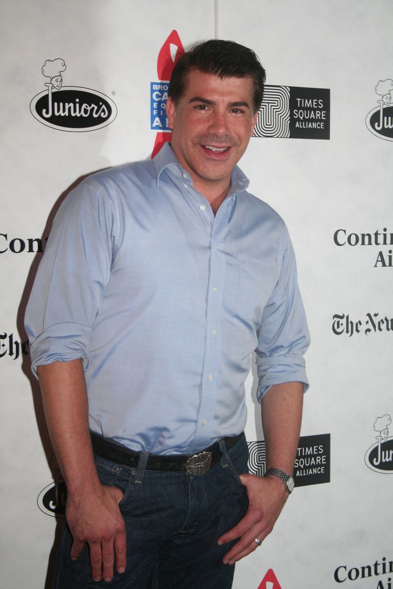 Photo Coverage: Broadway Flea Market 2009 - Press Room — photo 61 of 70
