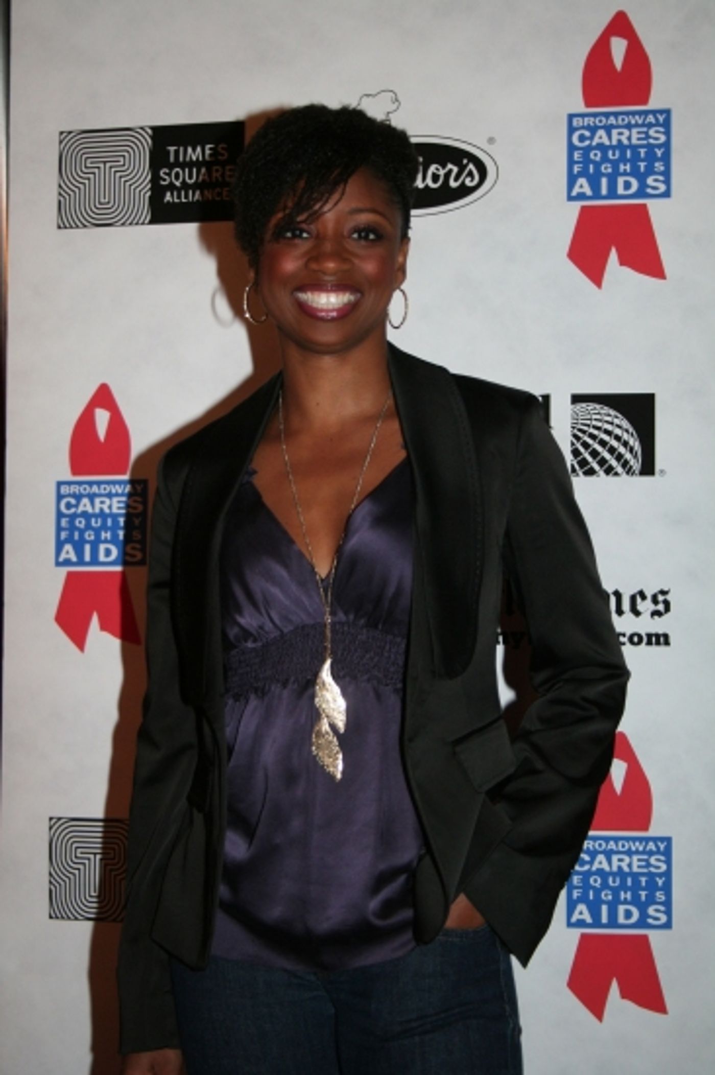 Photo Coverage: Broadway Flea Market 2009 - Press Room  Image