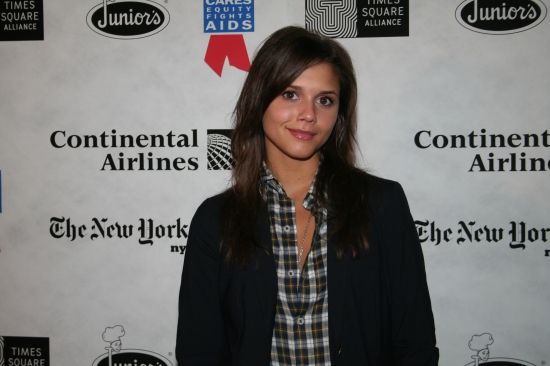 Photo Coverage: Broadway Flea Market 2009 - Press Room — photo 32 of 70