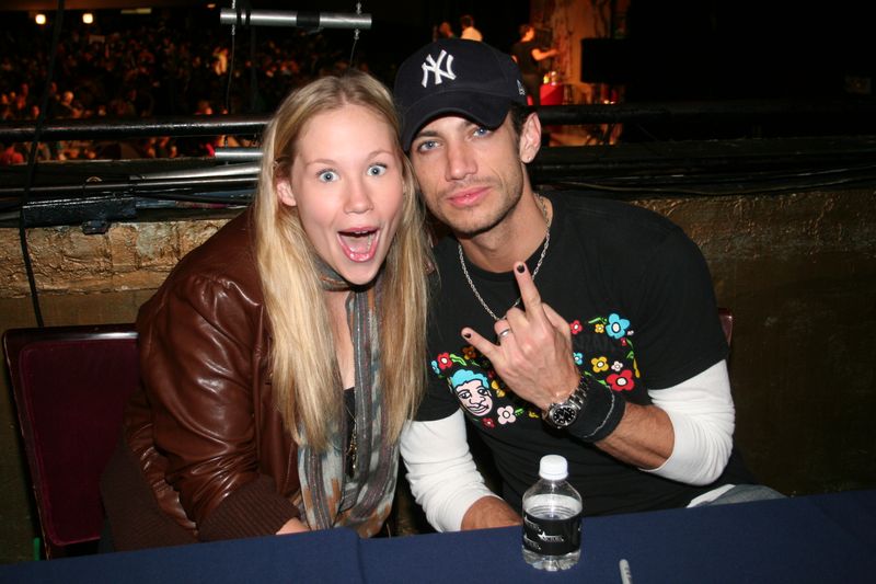 Photo Coverage: 23rd Annual Broadway Flea Market & Grand Auction - Celebrity Tables — photo 5 of 73
