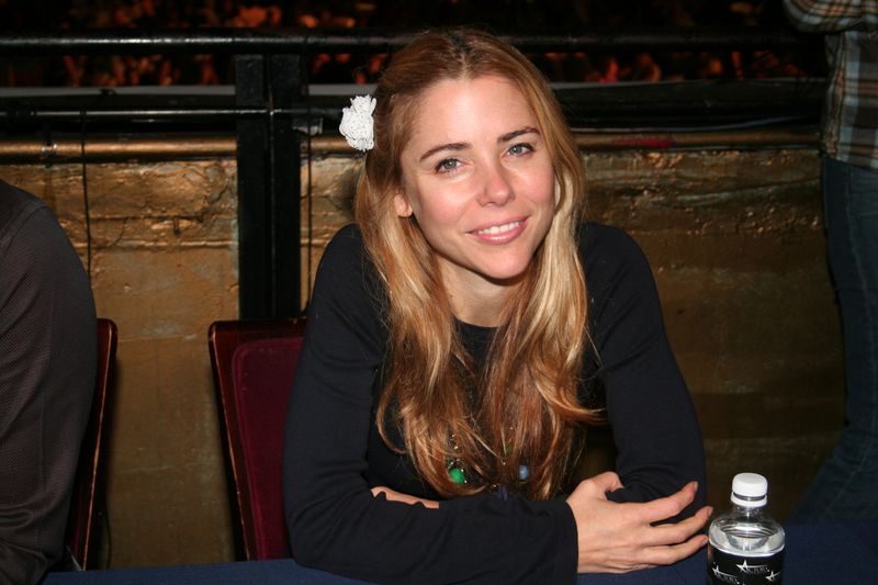 Photo Coverage: 23rd Annual Broadway Flea Market & Grand Auction - Celebrity Tables — photo 17 of 73