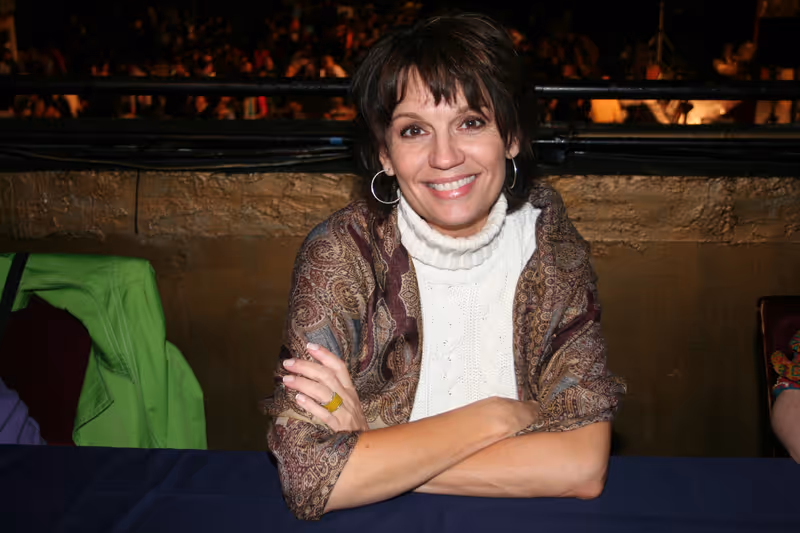 Photo Coverage: 23rd Annual Broadway Flea Market & Grand Auction - Celebrity Tables — photo 22 of 73