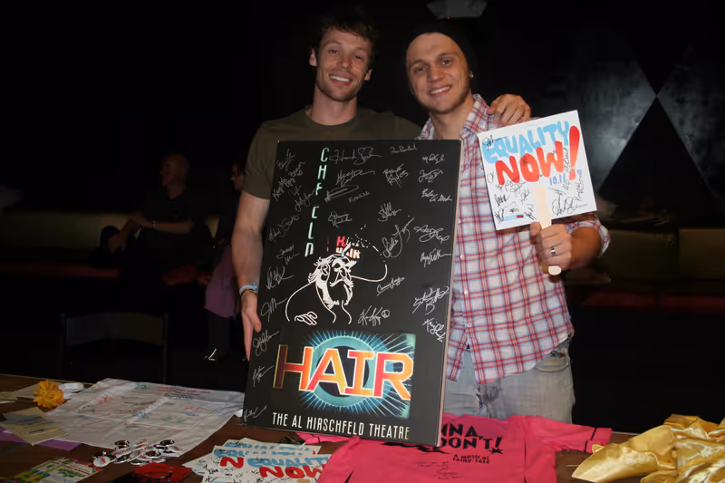 Photo Coverage: 23rd Annual Broadway Flea Market & Grand Auction - Celebrity Tables — photo 65 of 73