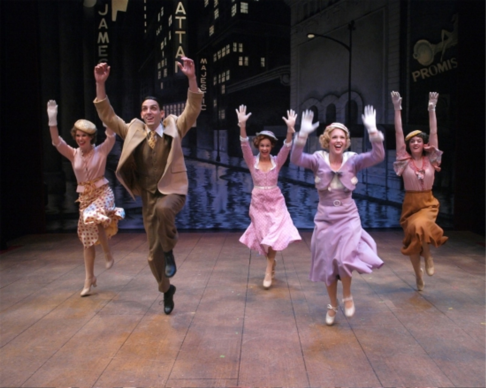 Photo Flash: WBT Presents 42ND STREET — photo 3 of 8