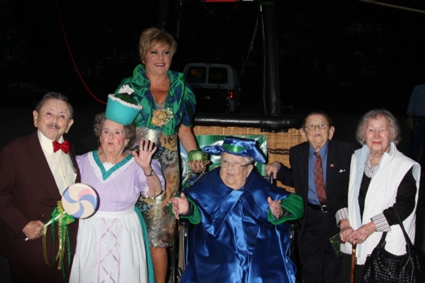Photo Coverage: THE WIZARD OF OZ 70th. Ann. Emerald Gala at Tavern on the Green Photo Coverage: THE WIZARD OF OZ 70th. Ann. Emerald Gala at Tavern on the Green Image