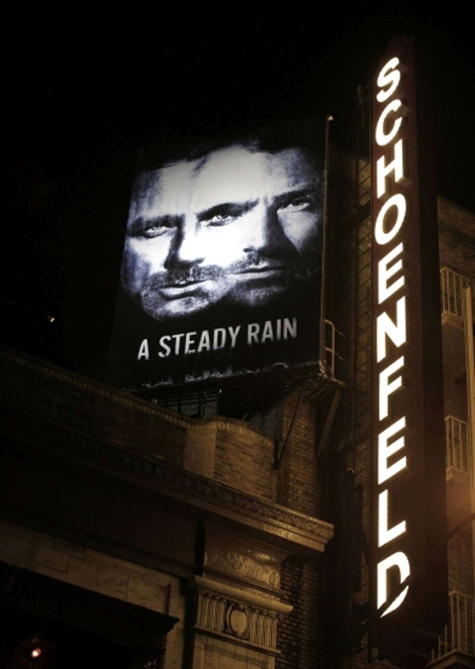 Photo Coverage: A STEADY RAIN Starring Jackman & Craig Opens On Broadway - The Curtain Call — photo 1 of 31
