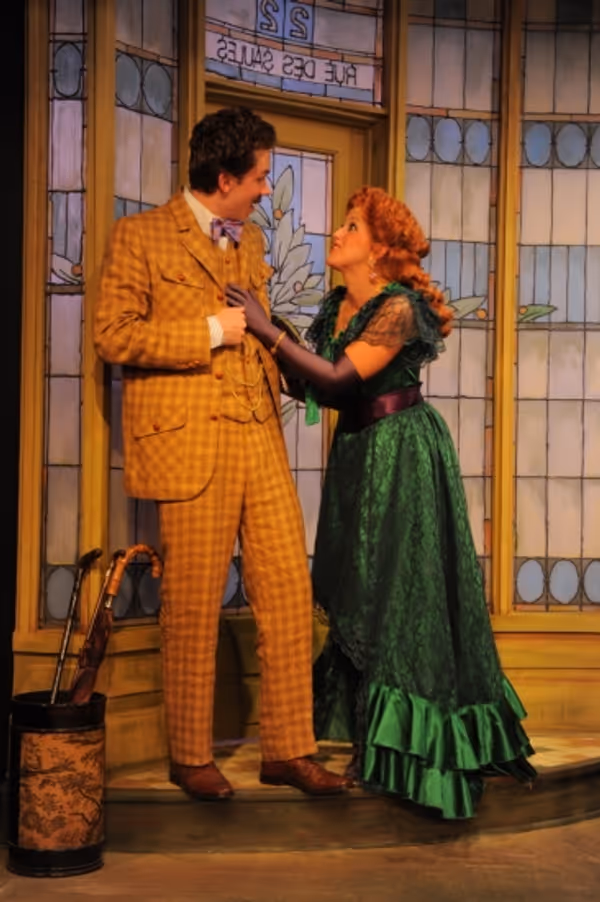 Daniel Fredrick and Elizabeth Annunziato Photo