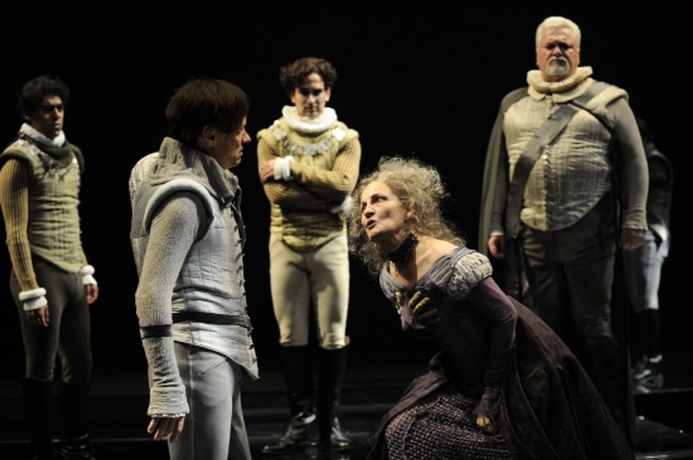 Photo Flash: CST Began Its 2009/10 Series With Barbara Gaines Directing RICHARD III 9/23-11/22  Image