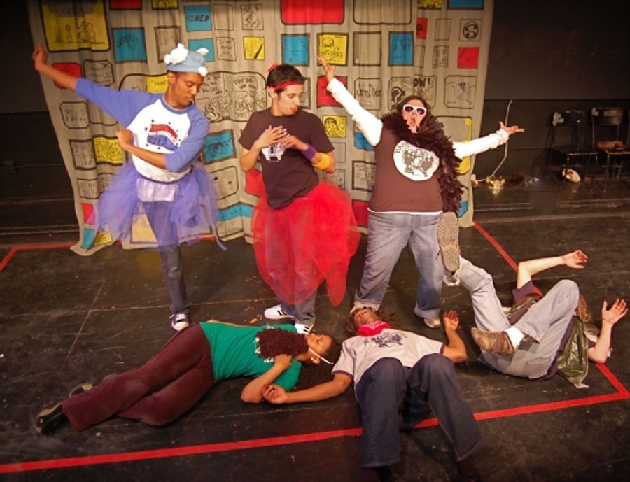 Photo Flash: Barrel of Monkey's BOM Image