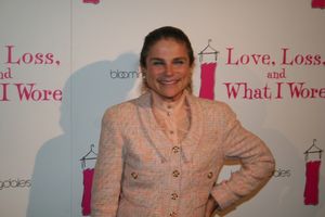 Tovah Feldshuh Photo