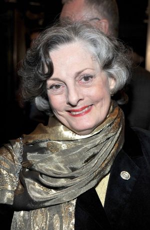 Dana Ivey Photo