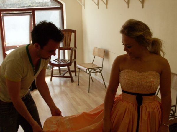 Director Ian MacFarlane with Sophie Isaacs (Toffee) Photo
