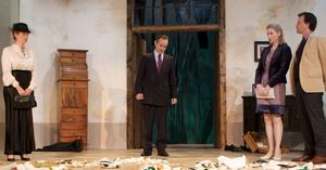 Lisa Pelikan, Bradley Fisher, Shannon Holt, and Christopher Shaw @ BroadwayWorld Lisa Pelikan, Bradley Fisher, Shannon Holt, and Christopher Shaw Photo