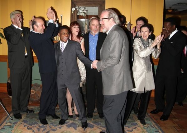 Michael Garvey, Yasen Peyankov,Jon Michael Hill, Kate Buddeke, Michael McKean, Tracy  Photo