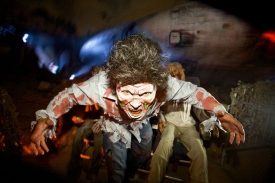 Photo Preview: Halloween Horror Nights — photo 2 of 2