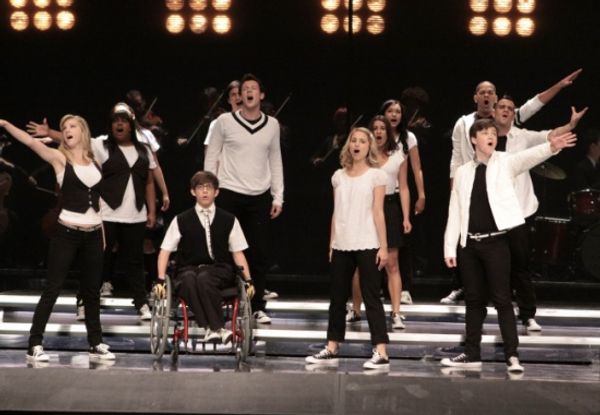 Heather Morris, Amber Riley, Kevin McHale, Cory Monteith, Harry Shum Jr, Dianna Agron Photo