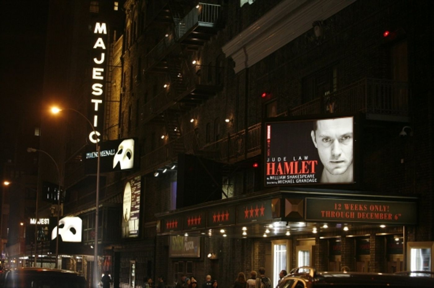 Photo Coverage: 'HAMLET' Starring Jude Law - Opening Night Curtain Call  Image