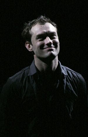 Jude Law @ BroadwayWorld Jude Law Photo