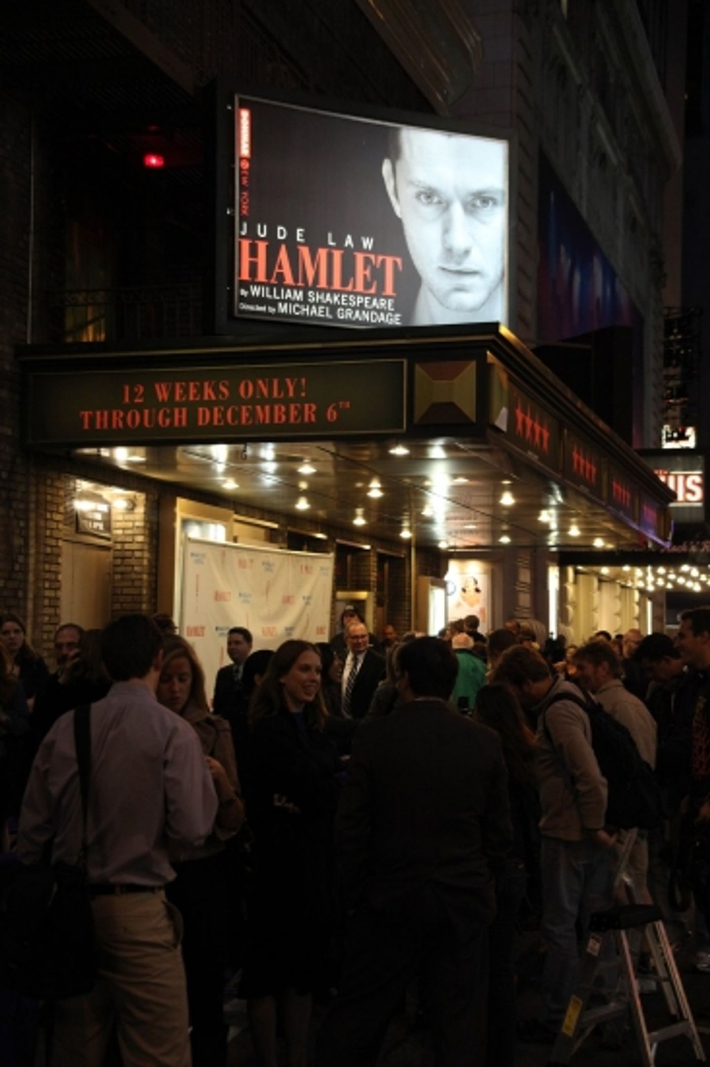 Photo Coverage: HAMLET Opening Night on Broadway - Arrivals  Image