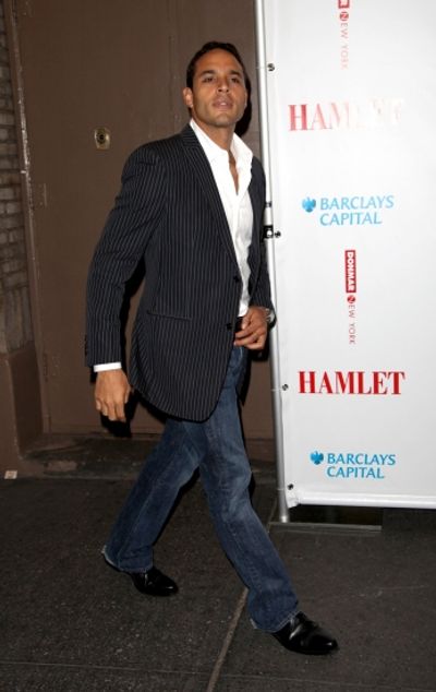 Daniel Sunjata Photo