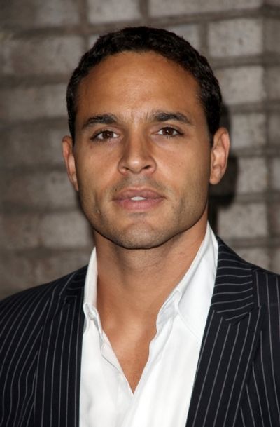 Daniel Sunjata Photo