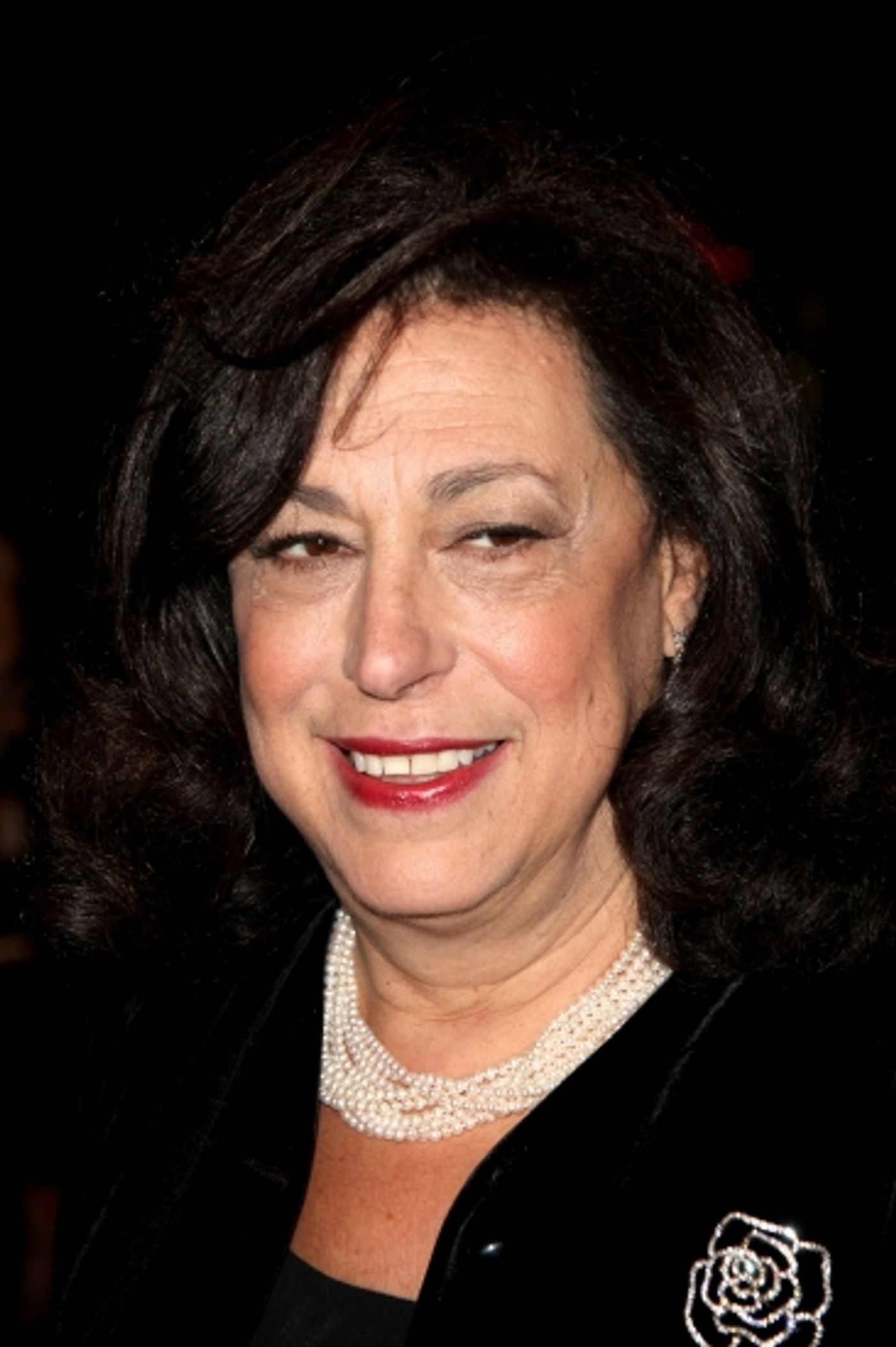 Photo Coverage: THE ROYAL FAMILY - Opening Night Arrivals  Image