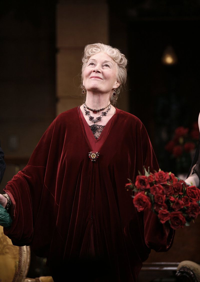 Photo Coverage: THE ROYAL FAMILY - Curtain Call — photo 40 of 45
