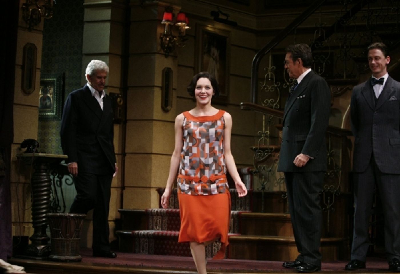 Photo Coverage: THE ROYAL FAMILY - Curtain Call  Image