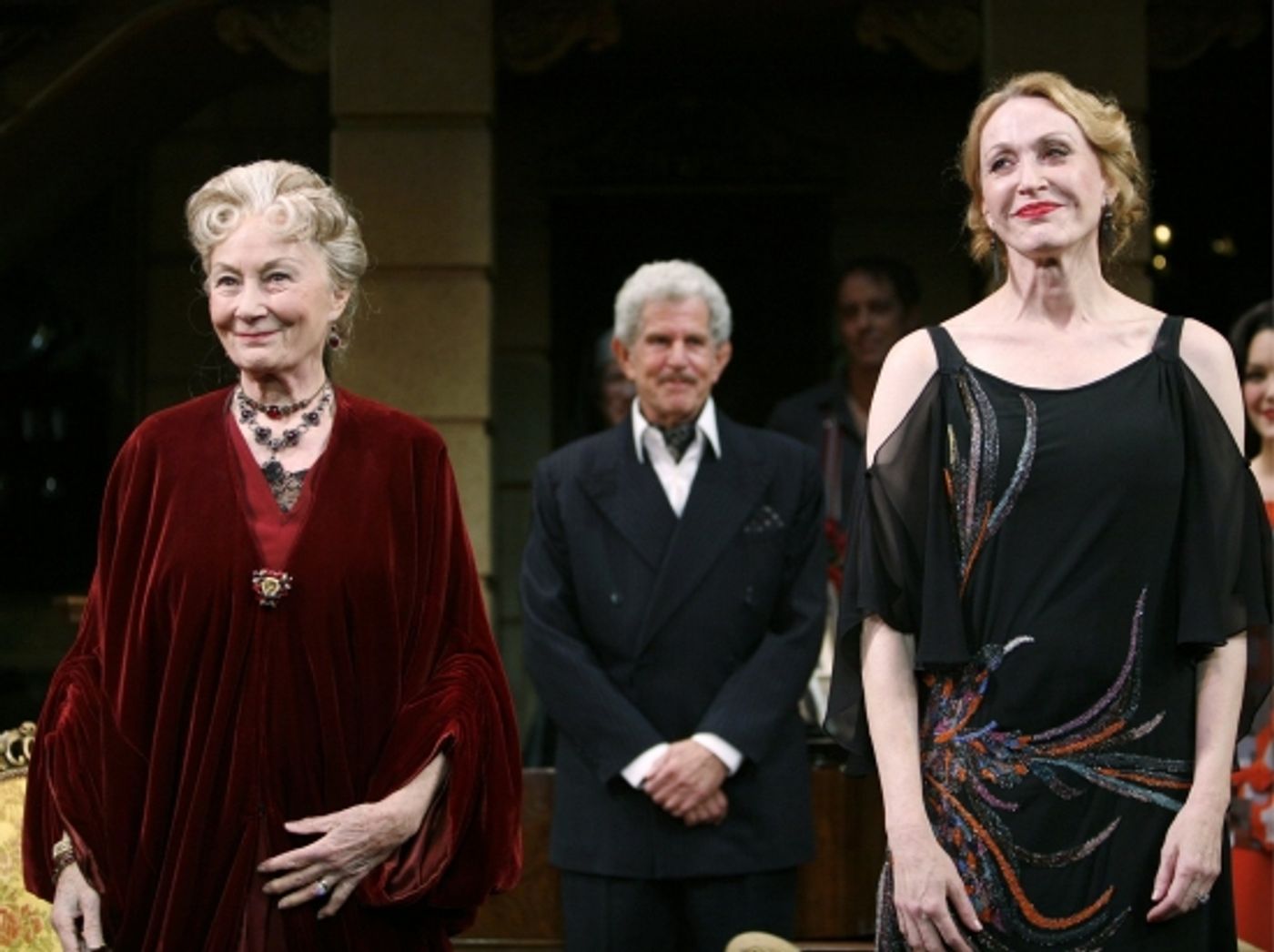 Photo Coverage: THE ROYAL FAMILY - Curtain Call  Image
