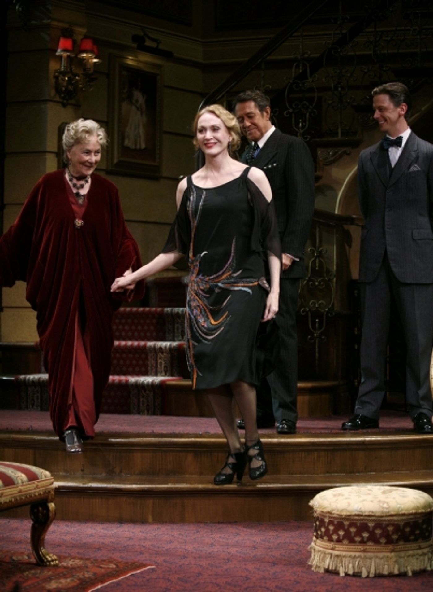 Photo Coverage: THE ROYAL FAMILY - Curtain Call  Image