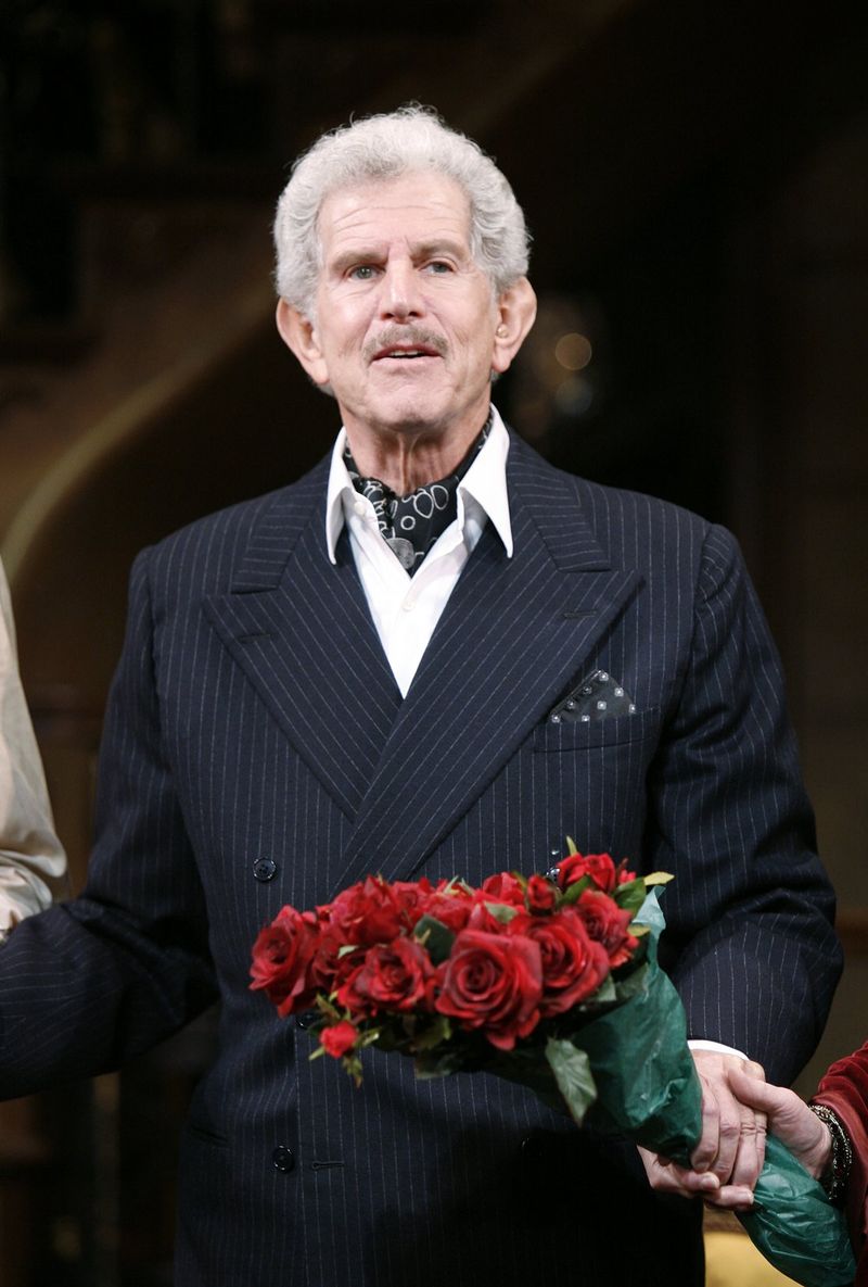 Photo Coverage: THE ROYAL FAMILY - Curtain Call — photo 41 of 45